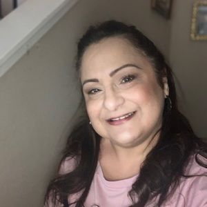 Meet your Posher, Veronica